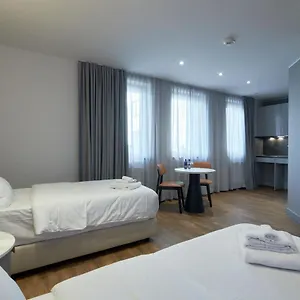 Fourty Three Luxury Serviced Alemania