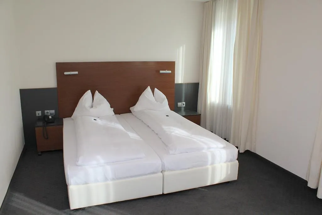 ***  Hotel Am Hirschgarten Filderstadt Germany